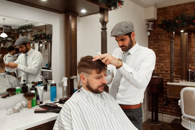 Aplikasi Kasir (POS) Barbershop: Panduan Lengkap 2026